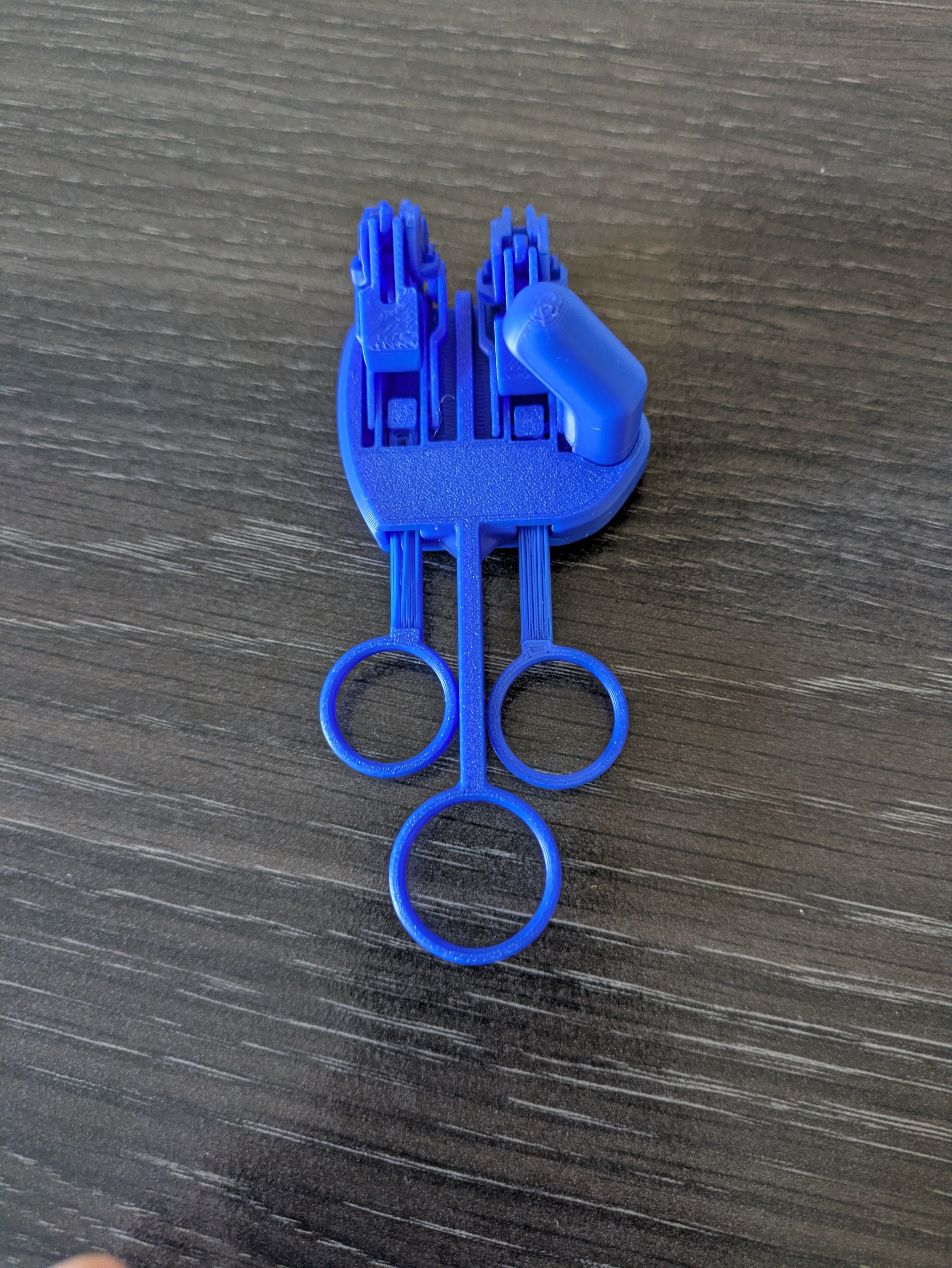 Articulated Flexi Hand – 3D Printed Poseable Hand